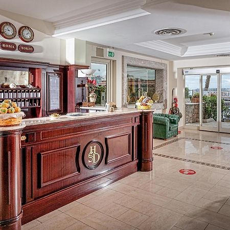 Hotel Sabbie D'Oro Giardini Naxos Eksteriør billede