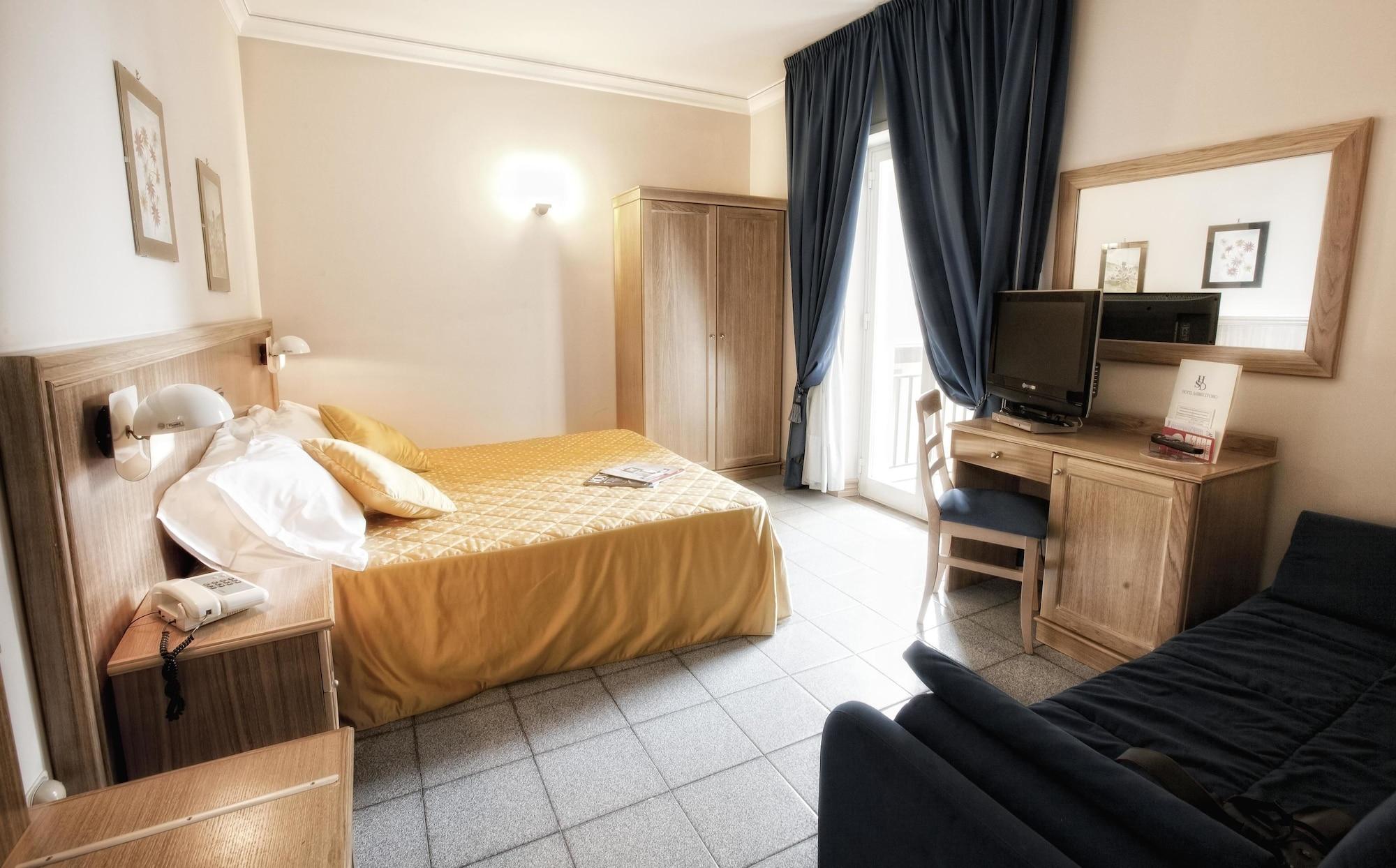 Hotel Sabbie D'Oro Giardini Naxos Eksteriør billede