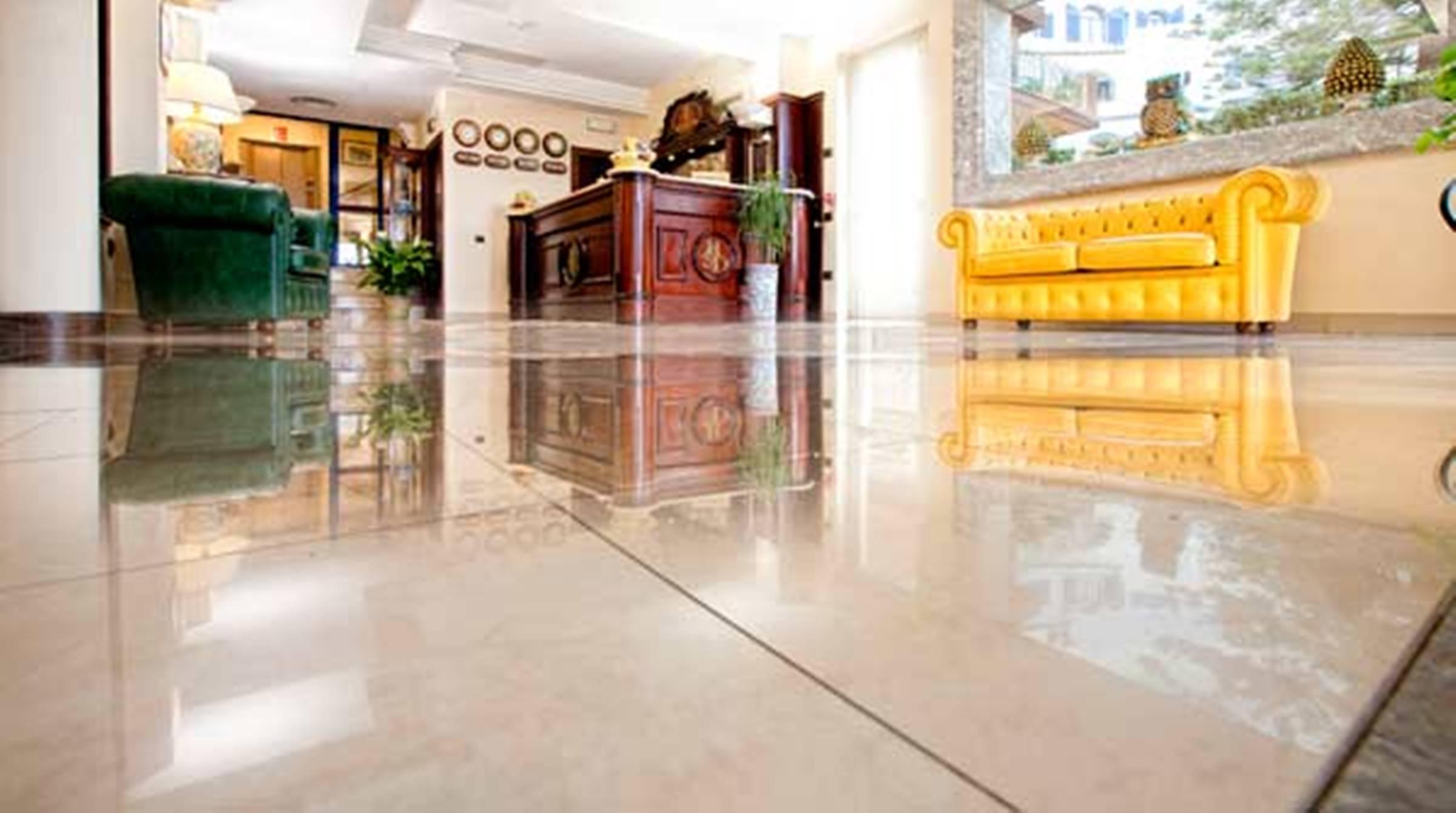 Hotel Sabbie D'Oro Giardini Naxos Eksteriør billede