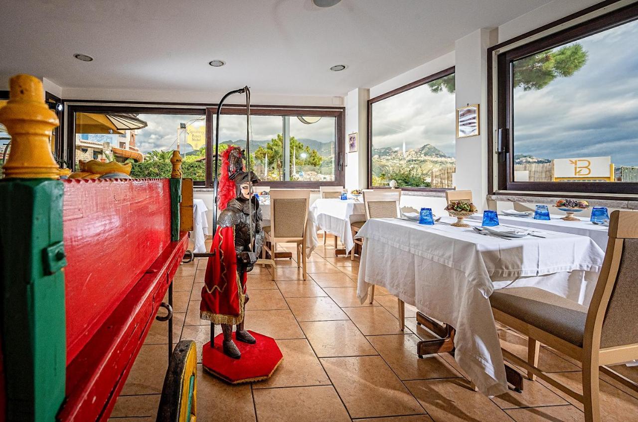 Hotel Sabbie D'Oro Giardini Naxos Eksteriør billede