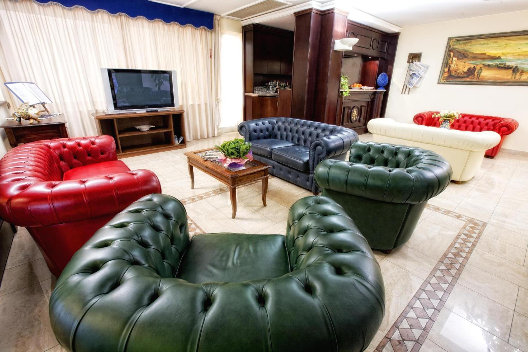 Hotel Sabbie D'Oro Giardini Naxos Eksteriør billede